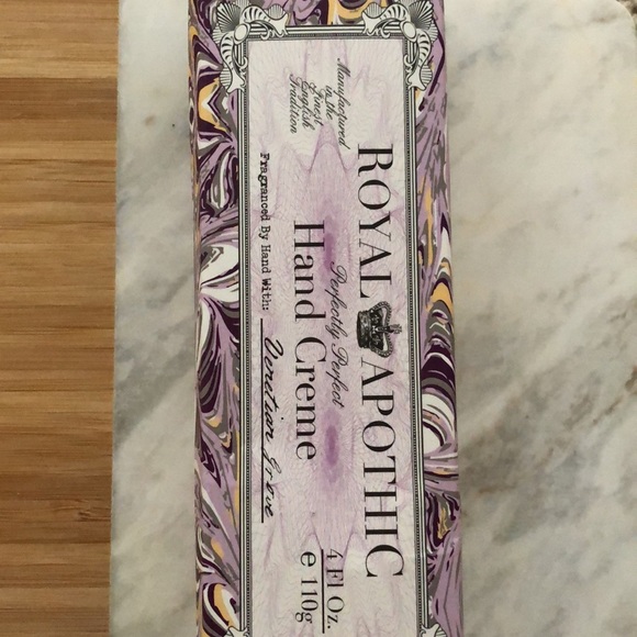 Royal Apothic Hand Creme - Picture 6 of 6